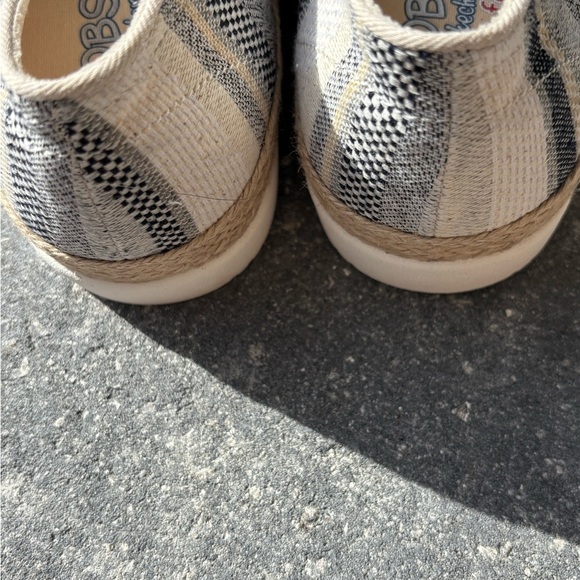 BOBS from Skechers Striped Flats in Gray and Cream - Picture 3 of 7